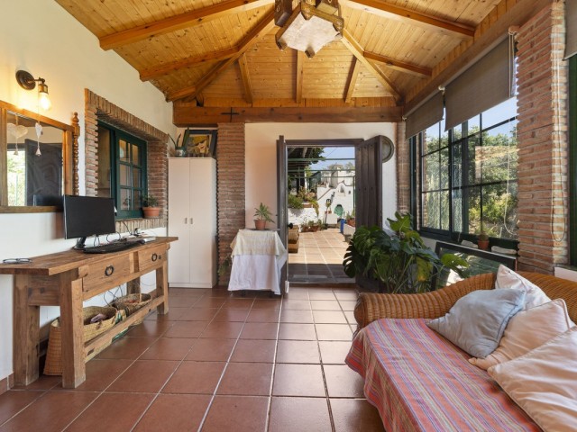 Villa avec 5 Chambres  à Mijas