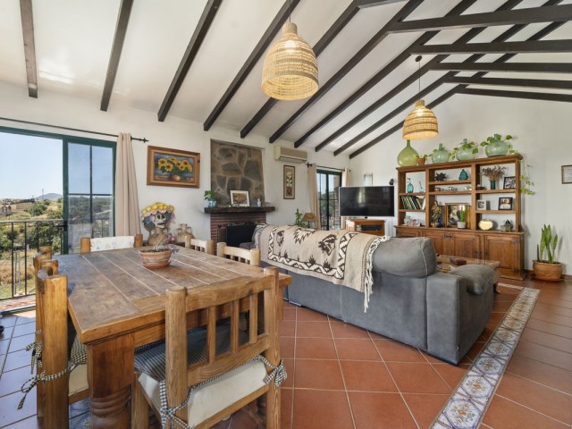 Villa avec 5 Chambres  à Mijas