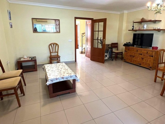 4 Bedrooms Townhouse in Arroyo de la Miel