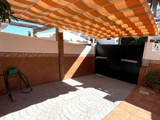 4 Bedrooms Townhouse in Arroyo de la Miel