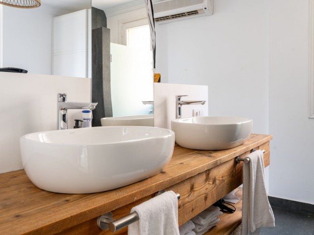 5 Sovrums Villa i Guadalmina Alta