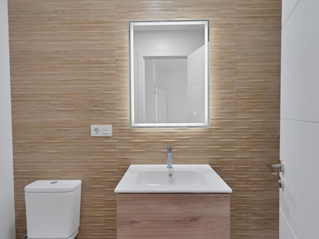 6 Slaapkamer Rijtjeshuis in Málaga Centro