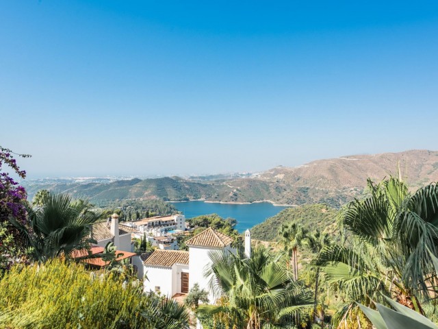 4 Schlafzimmer Villa in Istán