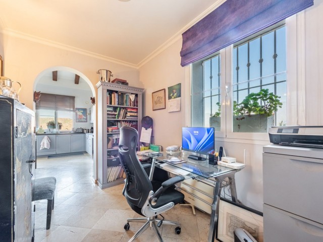 4 Schlafzimmer Villa in Istán