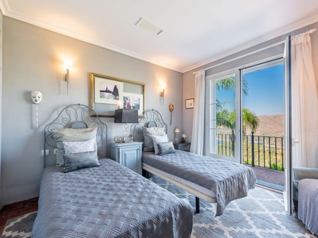 4 Schlafzimmer Villa in Istán