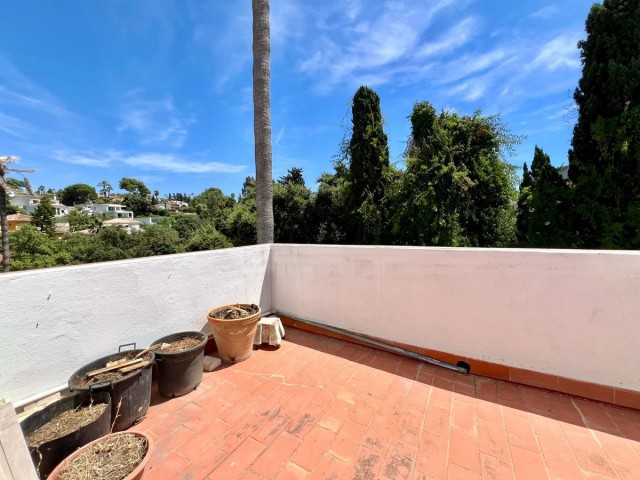 Takvåning i Elviria
