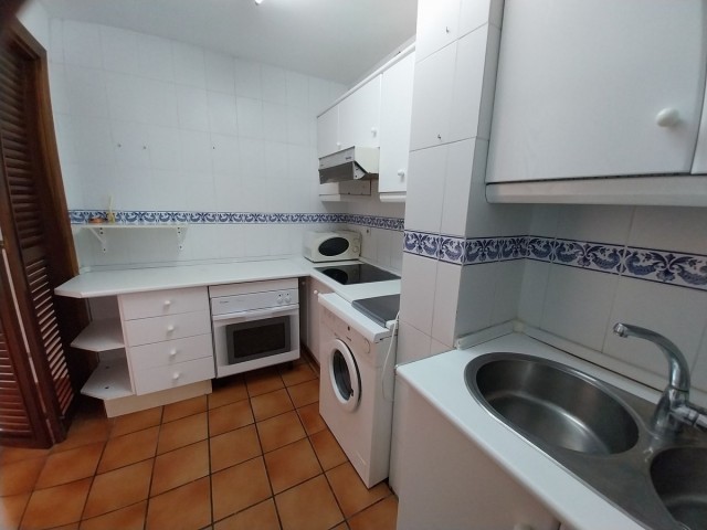 2 Bedrooms Apartment in Calahonda