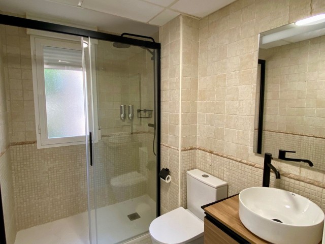 3 Bedrooms Apartment in Elviria