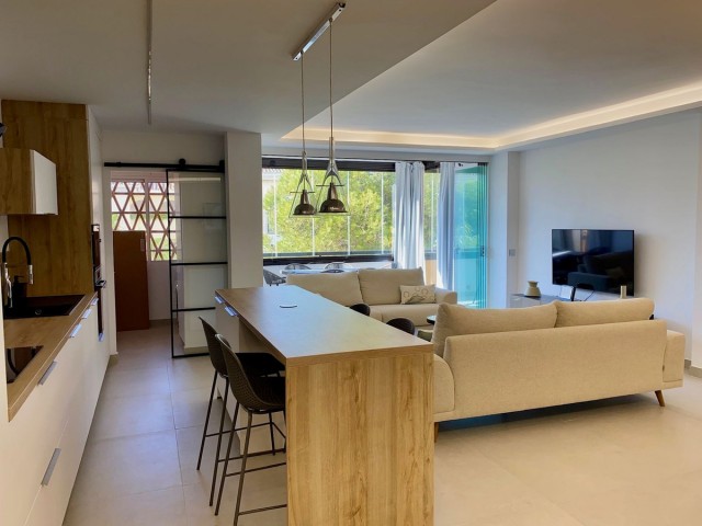 3 Bedrooms Apartment in Elviria