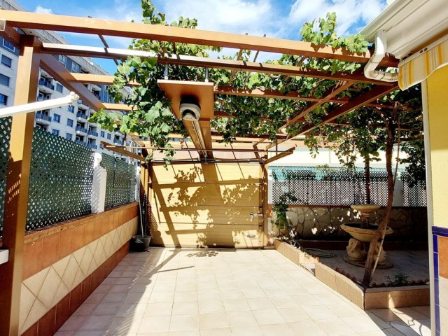 7 Bedrooms Townhouse in Los Boliches