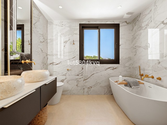 4 Soveroms Villa i Nueva Andalucía