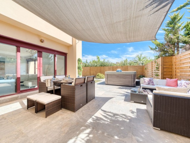 3 Bedrooms Villa in Benahavís