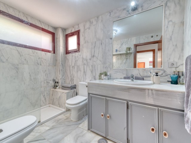 3 Bedrooms Villa in Benahavís