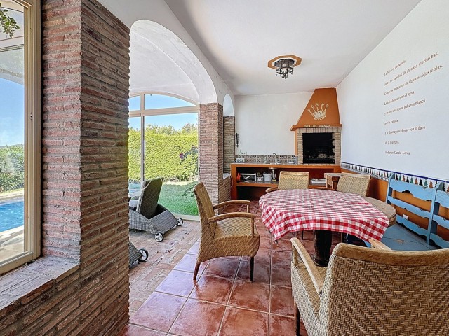 Villa con 3 Dormitorios  en Valtocado