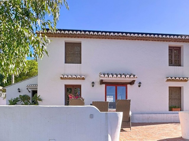 Villa con 3 Dormitorios  en Valtocado
