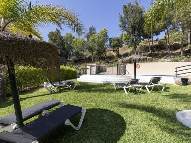 Takvåning i Elviria