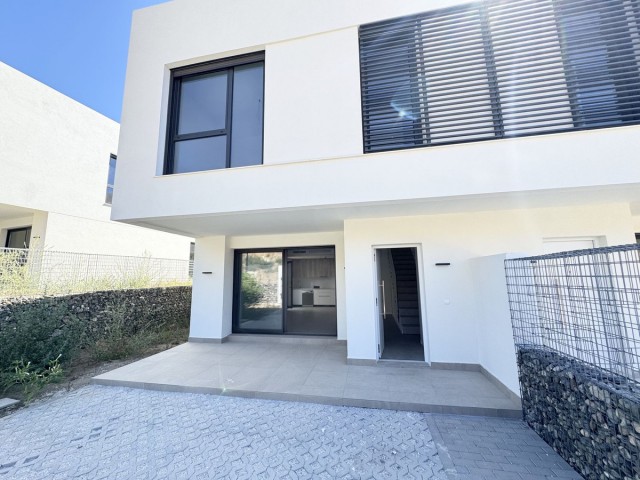 3 Bedrooms Villa in Riviera del Sol