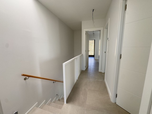 3 Bedrooms Villa in Riviera del Sol