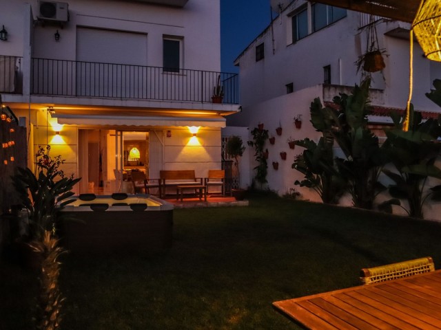 4 Soveroms Villa i Nueva Andalucía