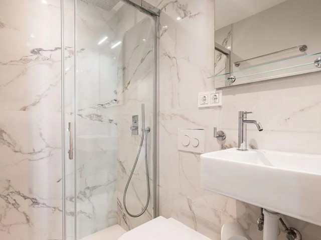 Penthouse avec 4 Chambres  à San Pedro de Alcántara