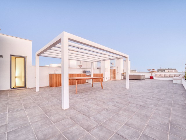 4 Makuuhuoneen Huoneisto San Pedro de Alcántara