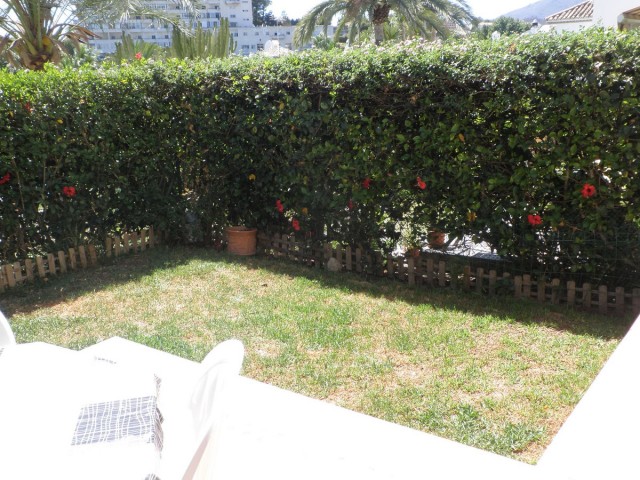 5 Bedrooms Townhouse in Estepona