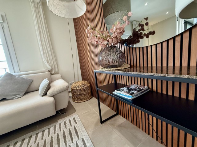 2 Bedrooms Apartment in Puerto Banús