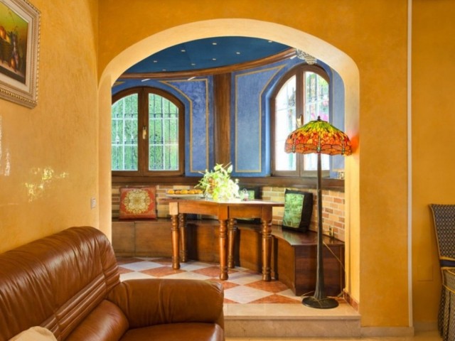 Villa con 4 Dormitorios  en Torrequebrada