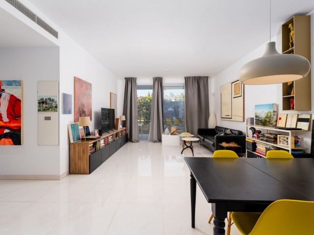 3 Bedrooms Apartment in Bel Air