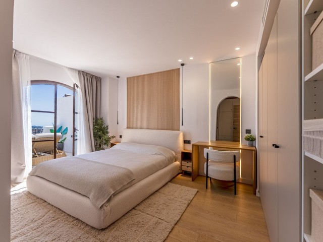 3 Bedrooms Townhouse in Benahavís