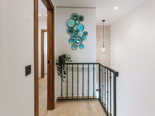 3 Bedrooms Townhouse in Benahavís