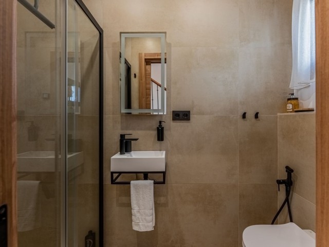 3 Bedrooms Townhouse in Benahavís