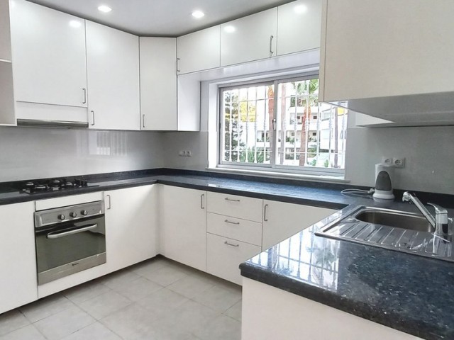 Villa avec 4 Chambres  à Torreblanca