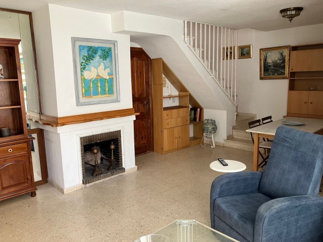 Appartement avec 3 Chambres  à Elviria