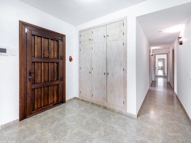 3 Bedrooms Villa in Mijas