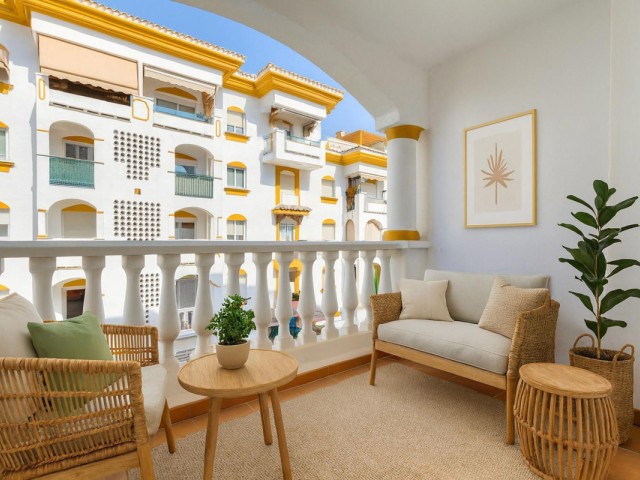 Studio, Marbella, R5150911