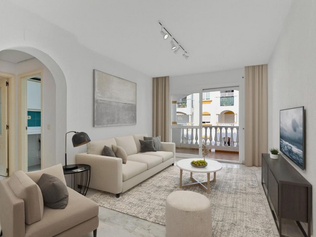 Studio, Marbella, R5150911