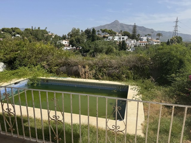 6 Soveroms Villa i Nueva Andalucía