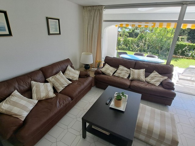 3 Slaapkamer Rijtjeshuis in Miraflores