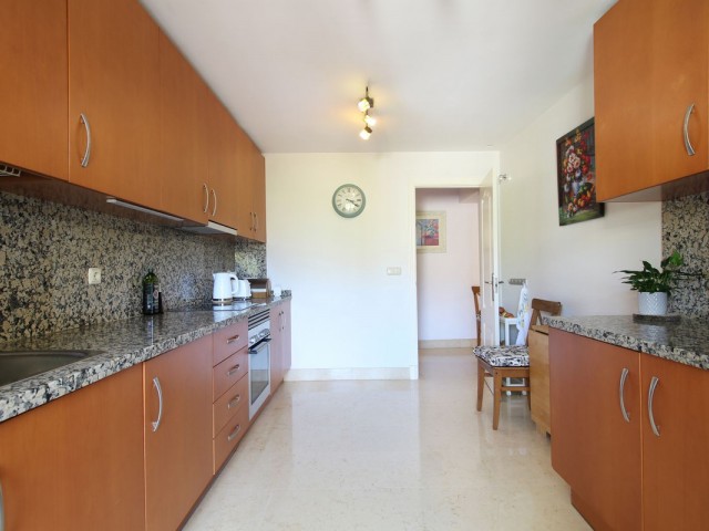 3 Bedrooms Apartment in Benahavís