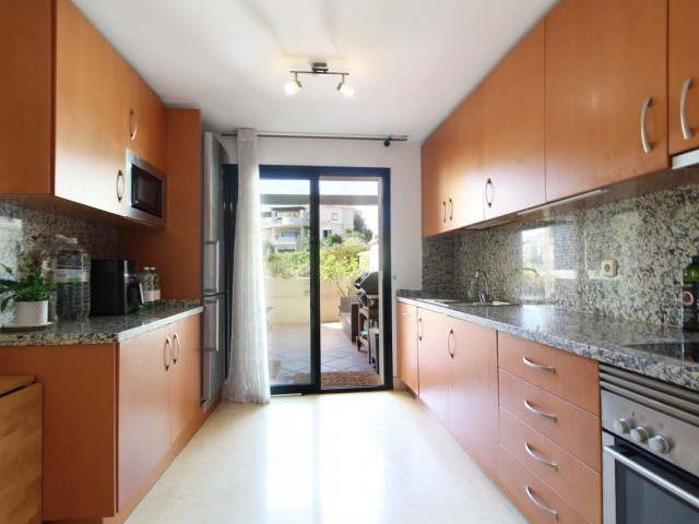 3 Bedrooms Apartment in Benahavís