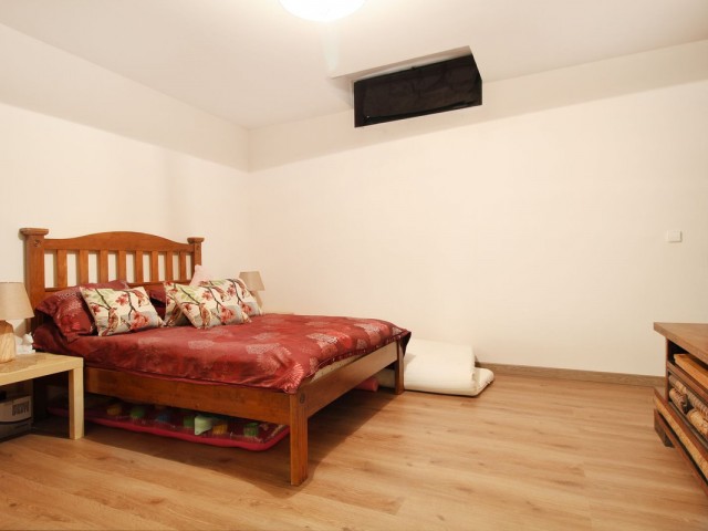 3 Bedrooms Apartment in Benahavís