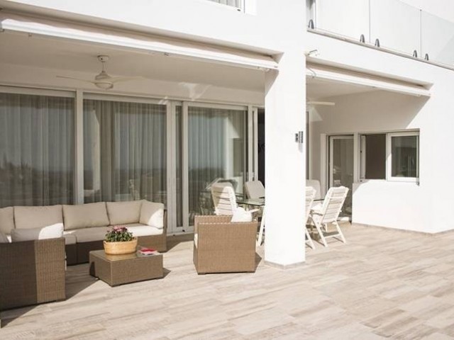 Villa avec 4 Chambres  à La Quinta