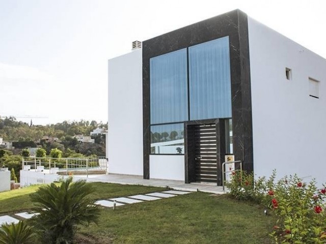 Villa avec 4 Chambres  à La Quinta