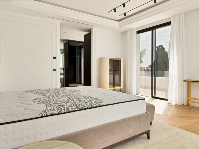 Villa avec 6 Chambres  à The Golden Mile