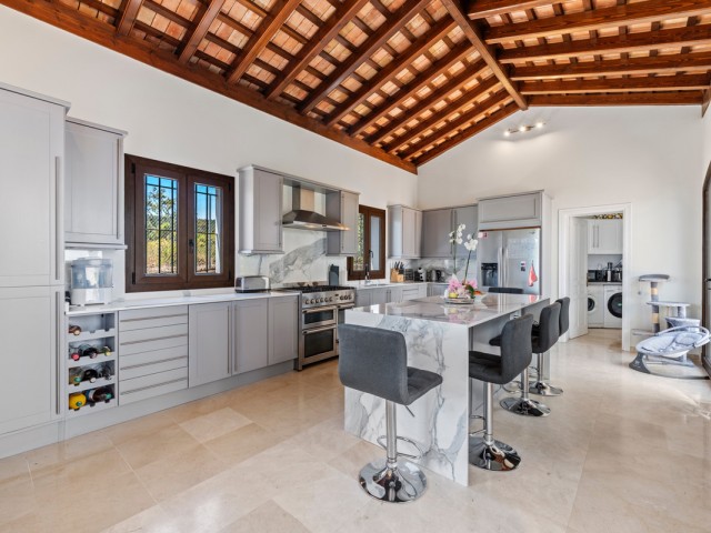 Villa avec 5 Chambres  à Sotogrande