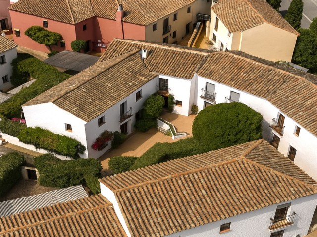 3 Slaapkamer Rijtjeshuis in Guadalmina Baja