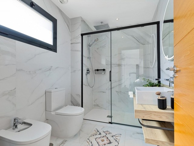 Maison mitoyenne avec 3 Chambres  à Fuengirola