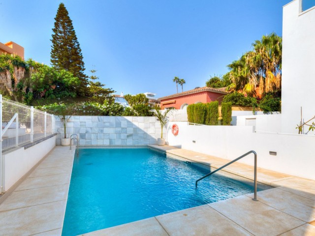 Maison mitoyenne avec 3 Chambres  à Fuengirola