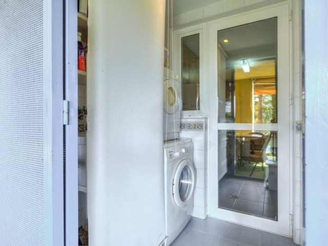 2 Schlafzimmer Apartment in Bahía de Marbella